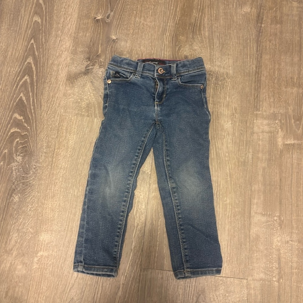 Jordache toddler girl Skinny Jeans size 3T GUC